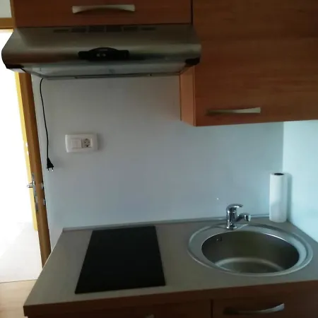 Prenocisca Iris 公寓 塞扎纳