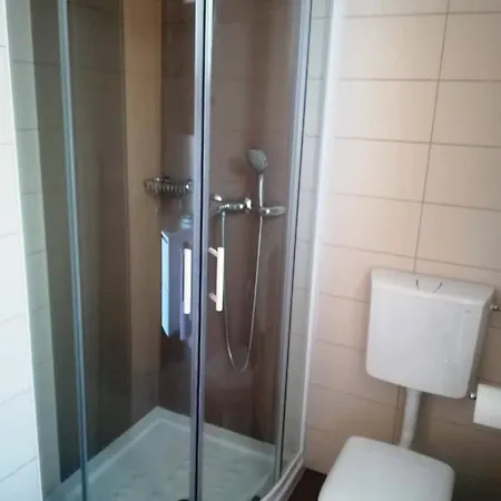 Prenocisca Iris * 塞扎纳