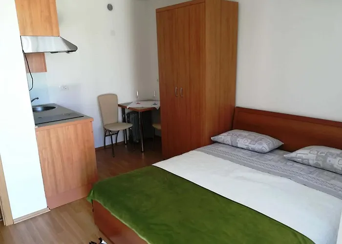 Prenocisca Iris Apartman